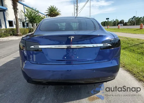 2017 Tesla Model S z USA, uszkodzony, nr VIN 5YJSA1E16HF203050